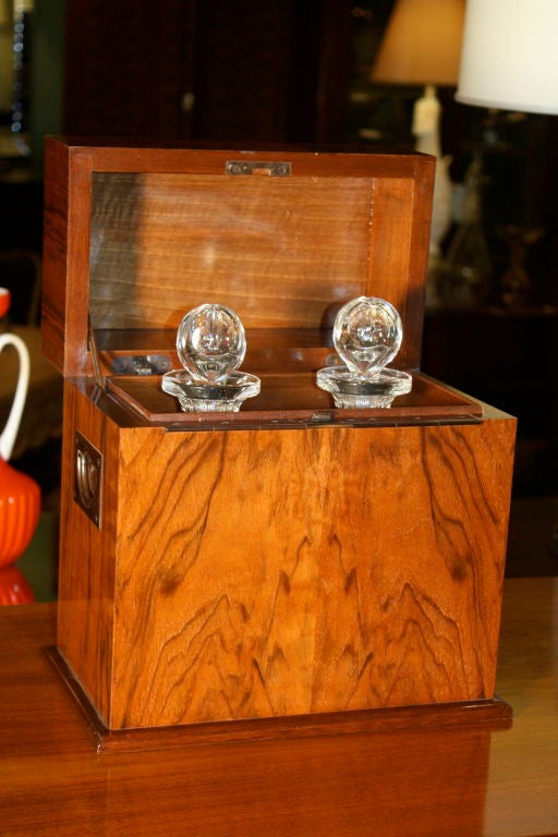 English Arte Deco walnut liquor box with pair of lead crystal decanters with stoppers possibly Waterford