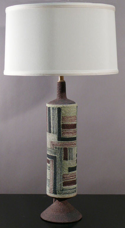 Textural ceramic lamp with geometric design by Gambone for Raymor, Italian, circa 1950.