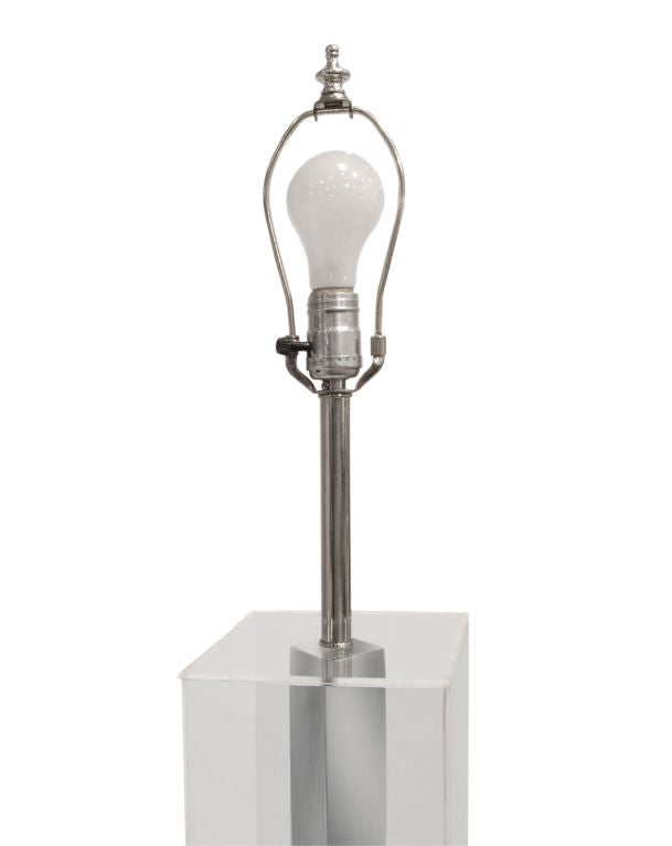 Mid-20th Century Pair of Table Lamps in Lucite and Chrome by Laurel Lighting