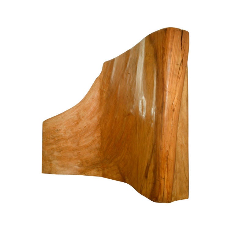Monolithic Free Standing Banyan Tree Screen