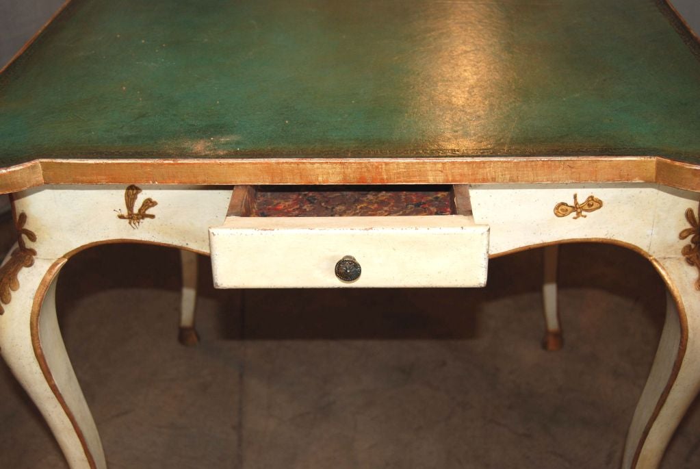 Belle Epoch painted Game Table In Good Condition In New Orleans, LA