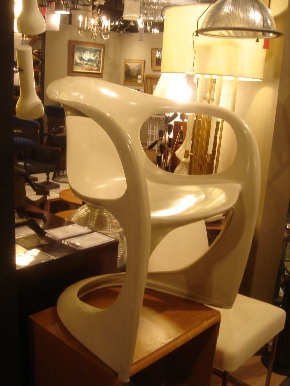 Pair of Off-White Dining Chairs by Alexander Begge for Casala 3
