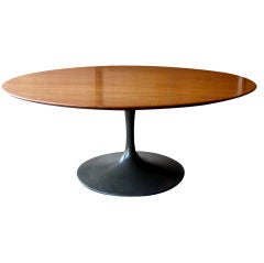 Vintage Round Tulip Coffee Table by Saarinen for Knoll