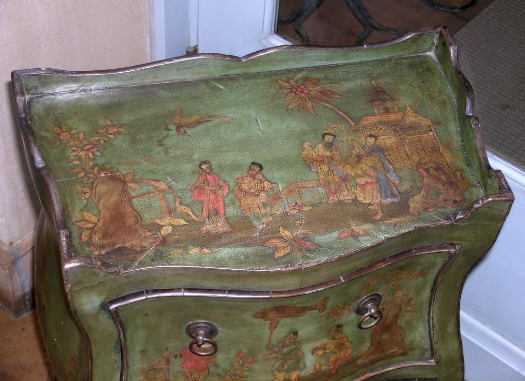 ITALIAN ROCOCO STYLE CHINOISERIE GREEN PAINTED PETIT COMMODE