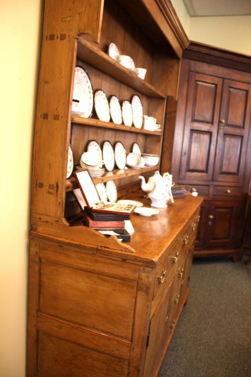 Period Welsh Pine Dresser In Good Condition In Port Chester, NY