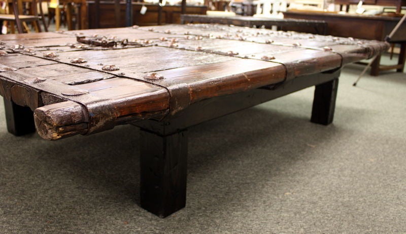 vintage door coffee table