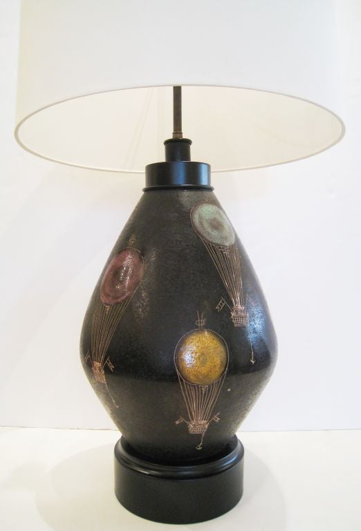 Great Whimsical Bitossi Lamp depicting Hot Air Balloons. Newly rewired with a new double cluster.