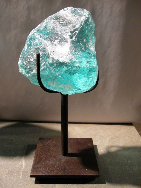 Glass COLLECTION OF THREE SCULPTURAL GLASS FORMATIONS