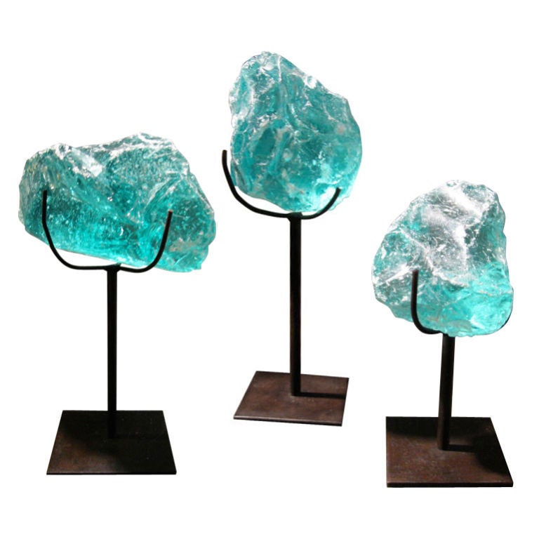 COLLECTION OF THREE SCULPTURAL GLASS FORMATIONS
