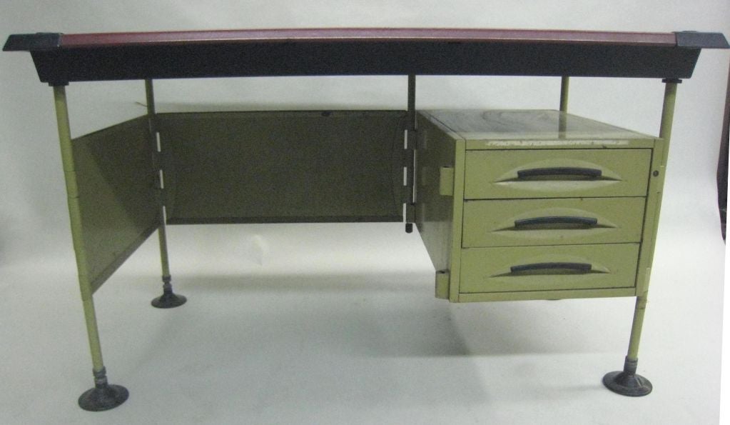 olivetti desk