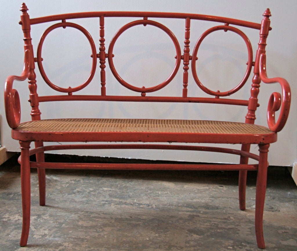 thonet bench seat