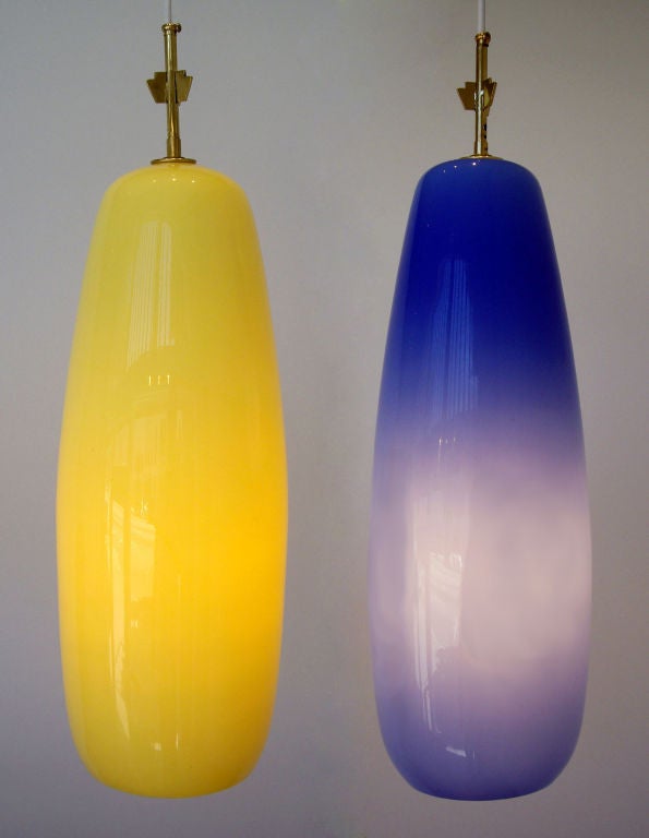 Hand-Crafted Venini, Pair of Italian Glass Pendant Lights