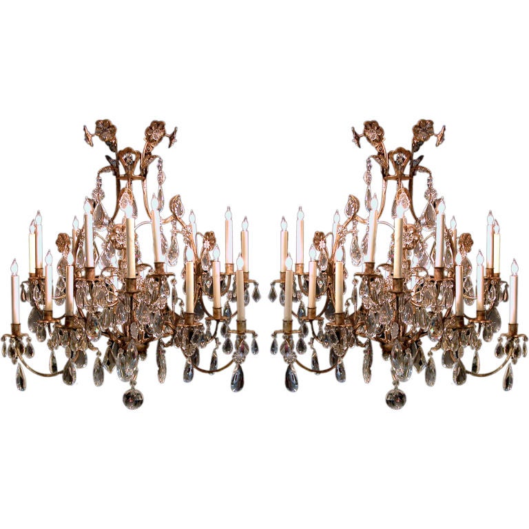 An Large-Scaled Pr of Italian Rococo Style Gilt-Tole Chandeliers