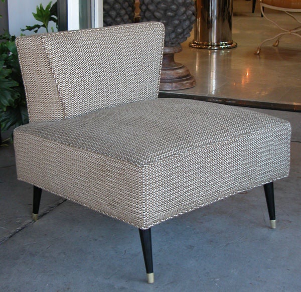 A Stylish Pair of American Mid-Century Wedge-Back Chairs In Excellent Condition In San Francisco, CA