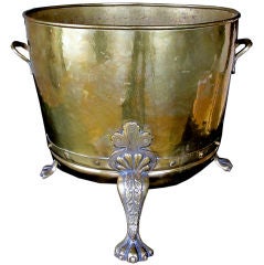 Antique A Large-Scaled English Edwardian Hand-Hammered Brass Coal Bin
