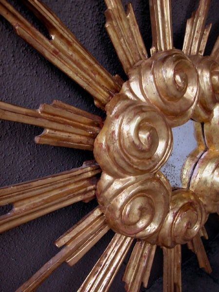 Large-Scaled and Boldly Carved French Giltwood Starburst Mirror 1