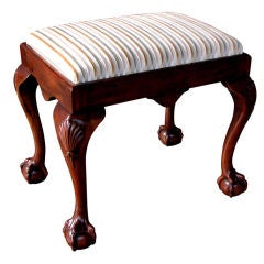 Antique A Graceful English George II Style Mahogany Rectangular Bench