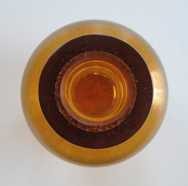 A Large Chinese Qianlong Style Amber-Colored Peking Glass Vase 2