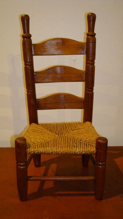 19THC CHILDS/DOLLS LADDER BACK CHAIR