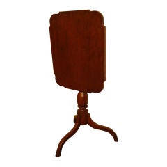 19THC NEW ENGLAND/CHERRY WOOD  TILT TOP CANDLE STAND
