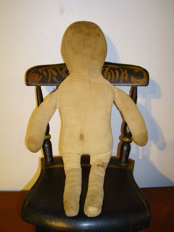 EARLY 20THC AMISH DOLL FROM PENNSYLVANIA 2