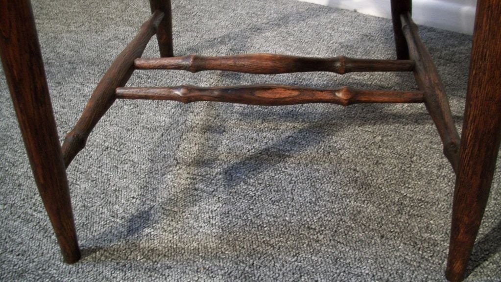 comb back windsor chair
