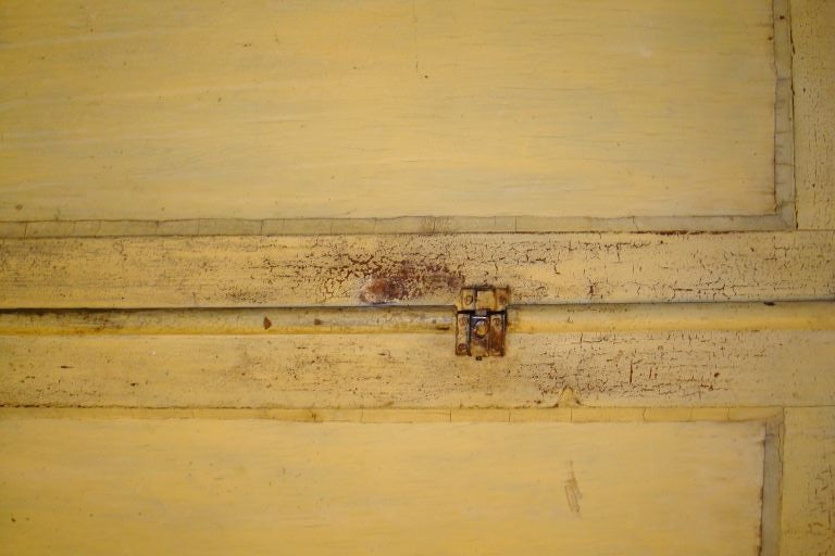 19TH C. ORIGINAL CREAM PAINTED TOP OF HUTCH CABINET