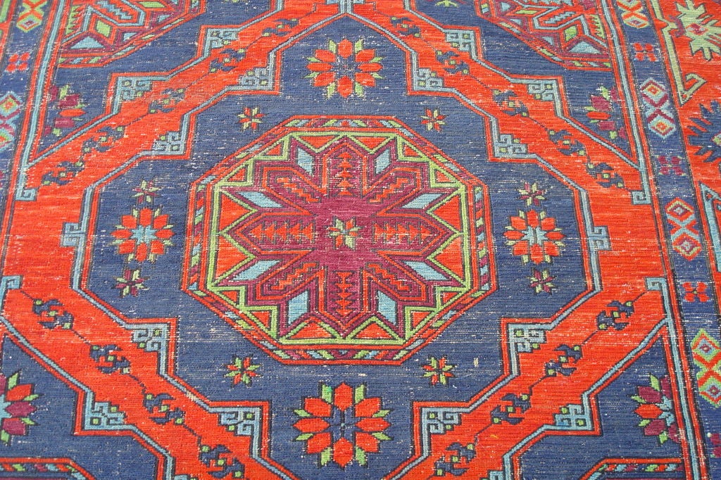 20th Century 1900 RUSSIAN WOOL HAND HOOKED RUG W/ORIGINAL FRINGE