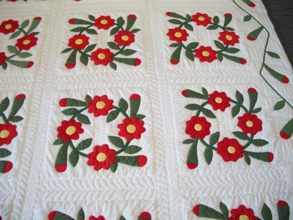 THIS WONDERFUL 19TH C. RED & GREEN PENNSYLVANIA WIG ROSE APPLIQUE QUILT IS A 19THC TOP QUILTED LATER. THE QUILTING AND PIECING IS GREAT WORKMANSHIP. THE CONDITION IS GOOD.
