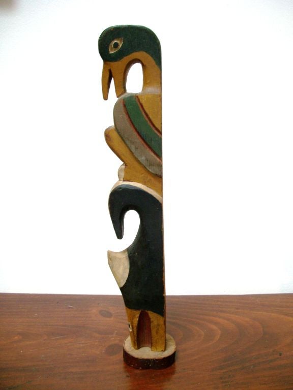 American GREAT EARLY 20THC INDIAN HAND CARVED & PAINTED  TOTEM  POLE