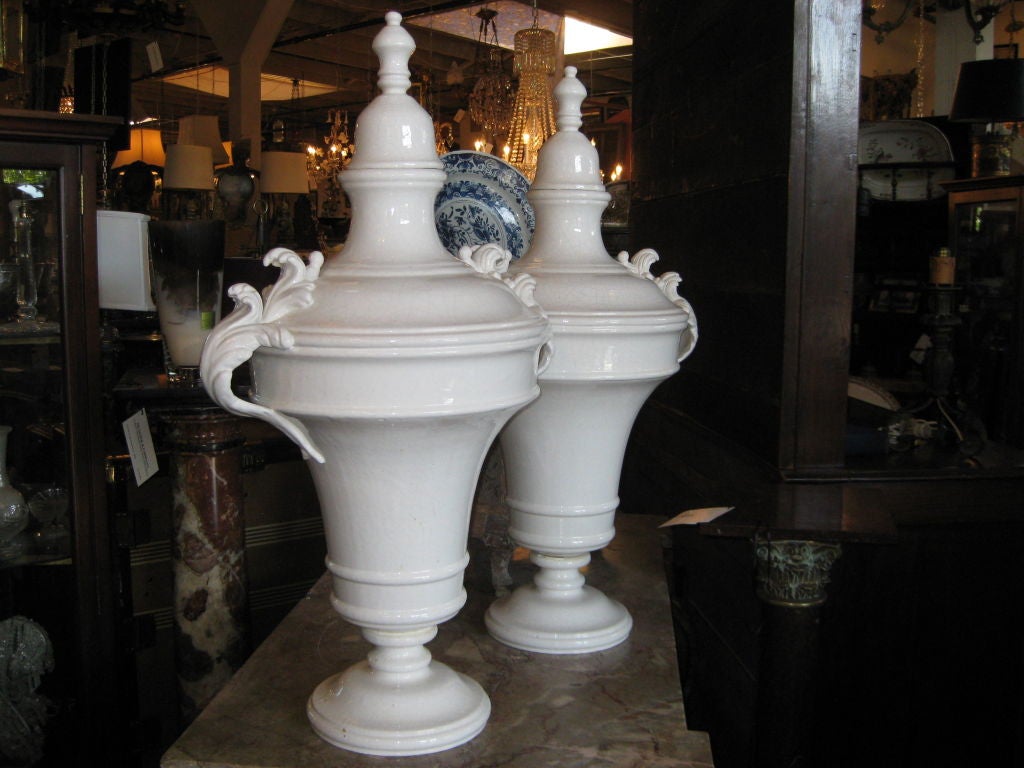 20th Century Large Pair of French Apothecary Jars or Urns For Sale