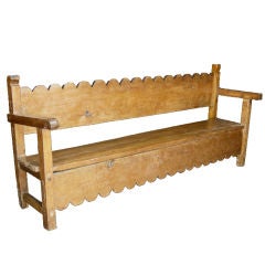 Chajul Bench With Scalloped Back