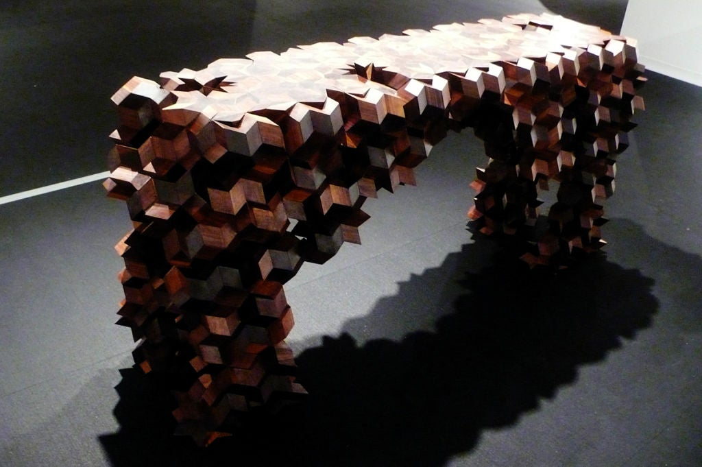 Quasi Console by Aranda/Lasch 2
