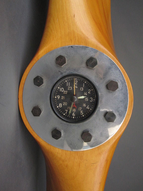 Airplane Propeller Clock