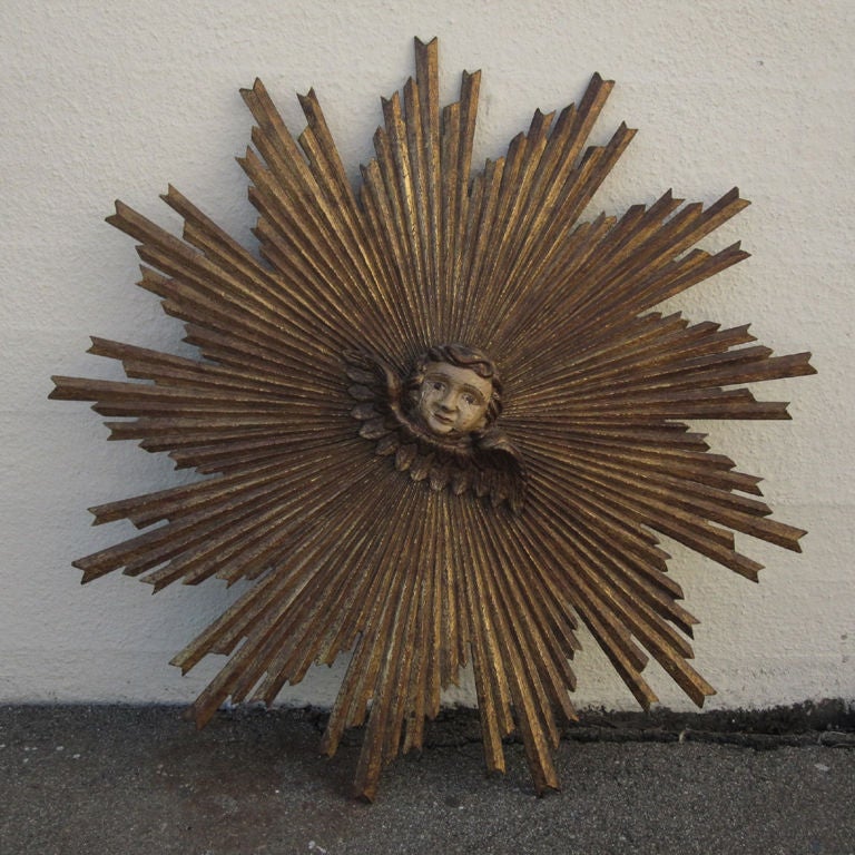 Carved and Gilded Painted Sunburst with Angel Figure In Excellent Condition In Treasure Island, CA