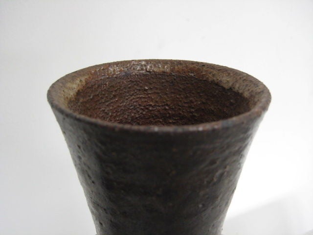 A Ceramic Vase by Frans Wildenhain For Sale 1