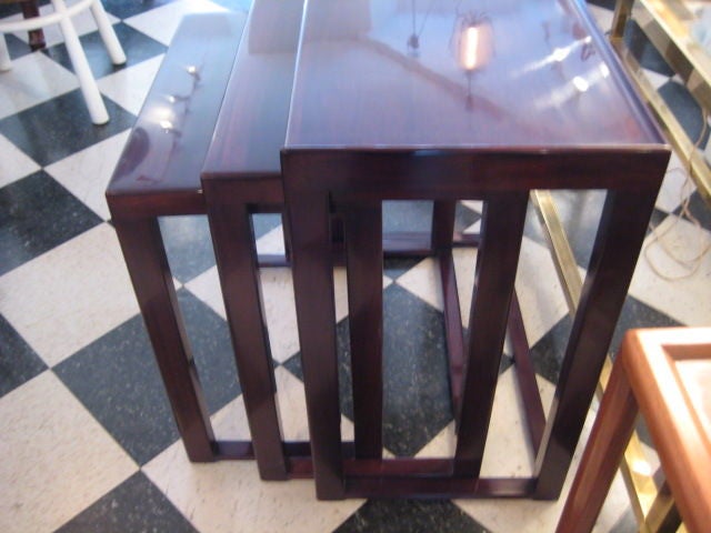 American A Set of Edward Wormley for Dunbar Nesting Tables For Sale