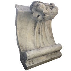 GOTHIC ARCHITECTURAL ELEMENT