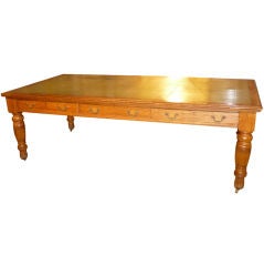 ENGLISH LIBRARY TABLE- LARGE SCALE