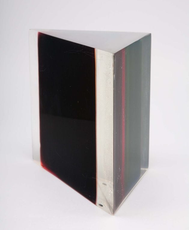 American Acrylic Rainbow Triangular Sculpture by Dennis Byng In Good Condition For Sale In New York, NY