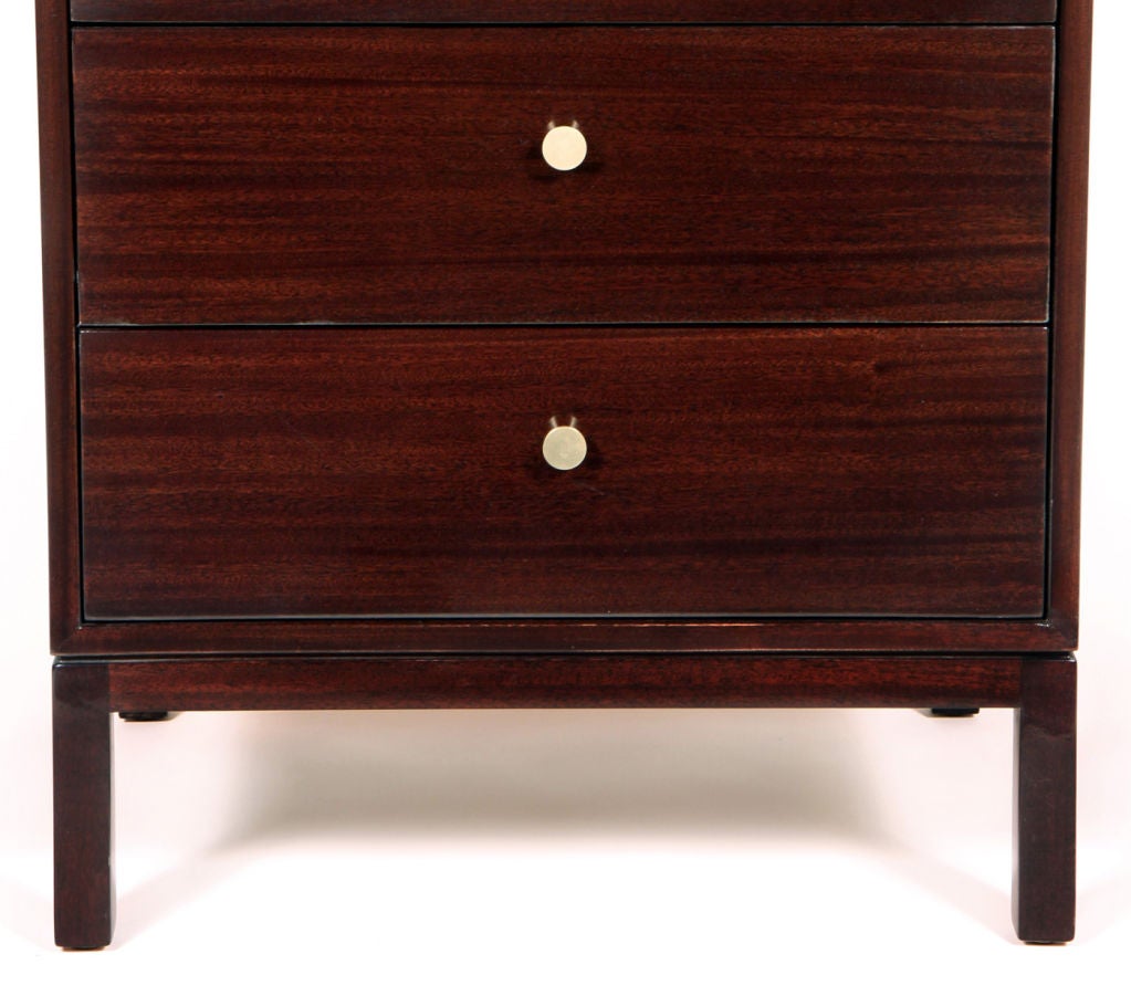 Eight-drawer Jewelry Lingerie Mahogany Cabinet by Harvey Probber In Excellent Condition In New York, NY