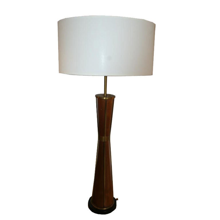 Paul Mccobb Walnut And Brass Table Lamp At 1stdibs Paul Mccobb Walnut And Brass Table Lamp For