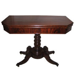 Elegant Solid Mahogany American Federal Game Table.