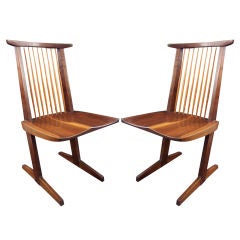 Paire de chaises conoïdes George Nakashima