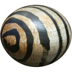 Round stoneware ceramic form by Darcy Badiali