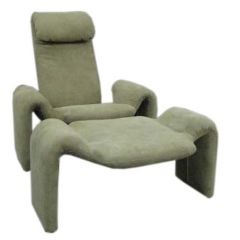 Lounge Chair and Ottoman