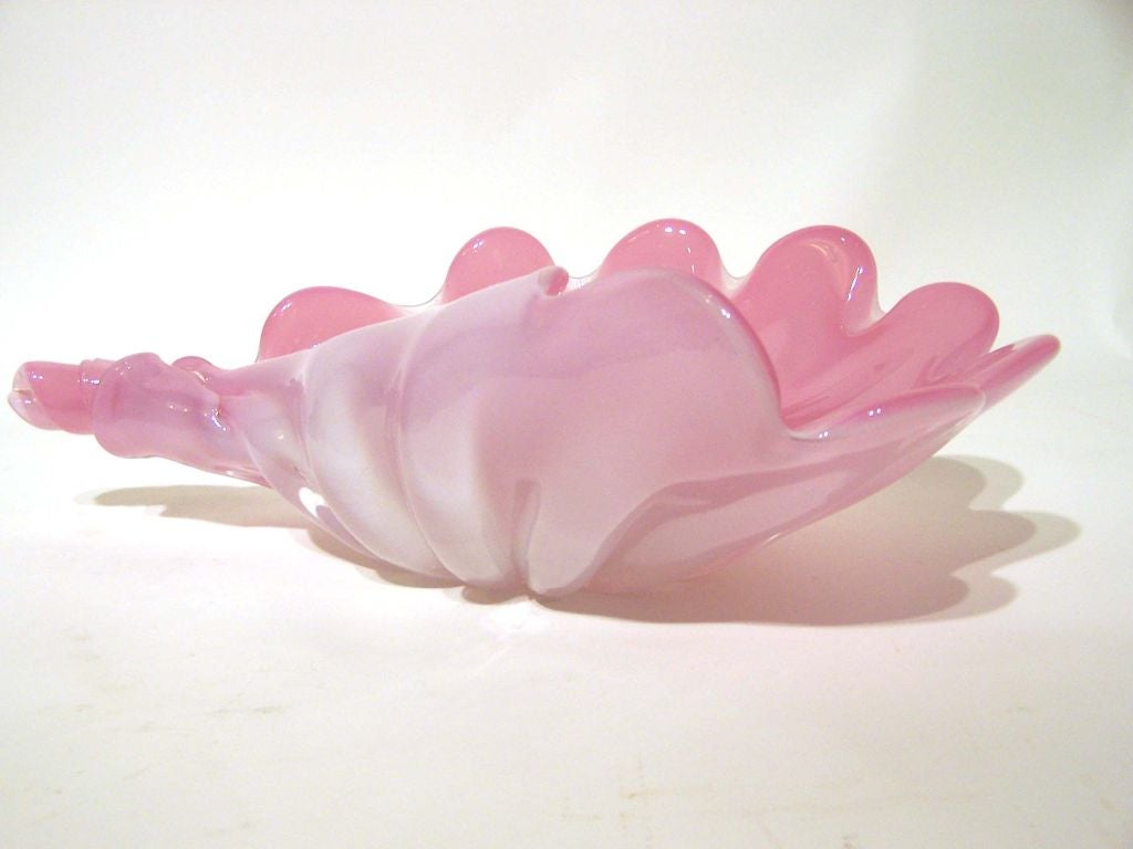 Large blown glass shell by Archimede Seguso, Murano, Italy.  ***Notes: There is no sales tax on this item if it is being shipped out of the state of Florida (Objects In The Loft will need a copy of the shipping document). Please feel free to e-mail