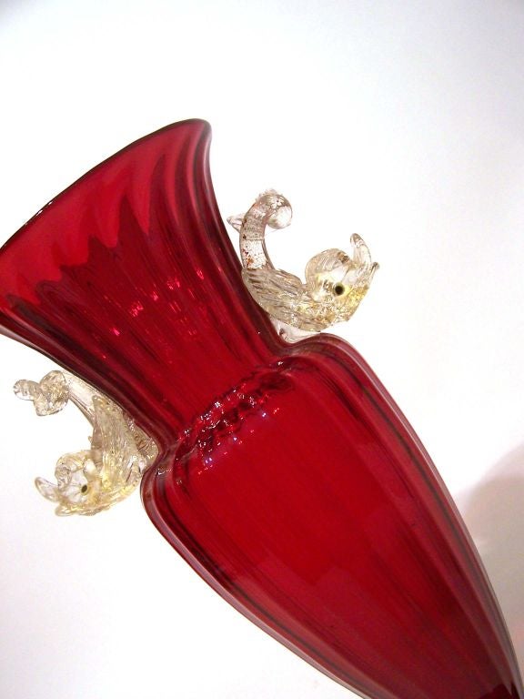 Mid-20th Century Salviati Vase with Applied Fish, Murano, Italy For Sale
