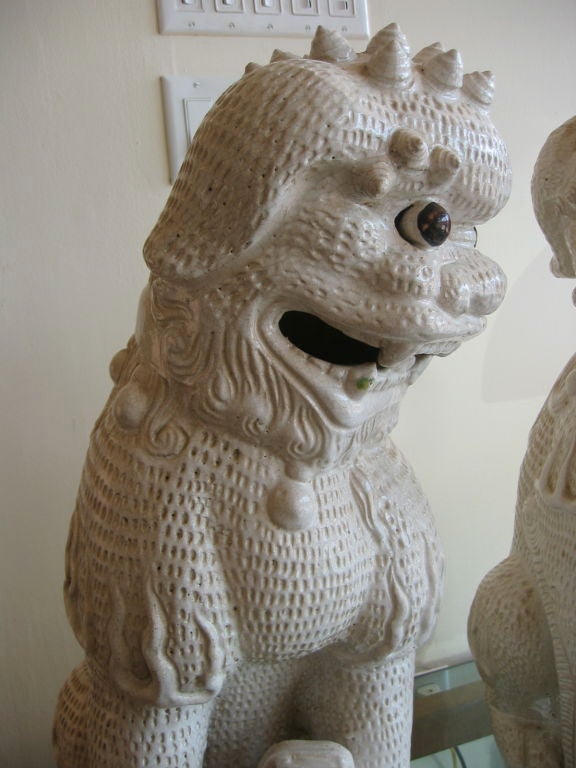 Monumental Pair of Ceramic Foo Dogs In Excellent Condition In North Miami, FL