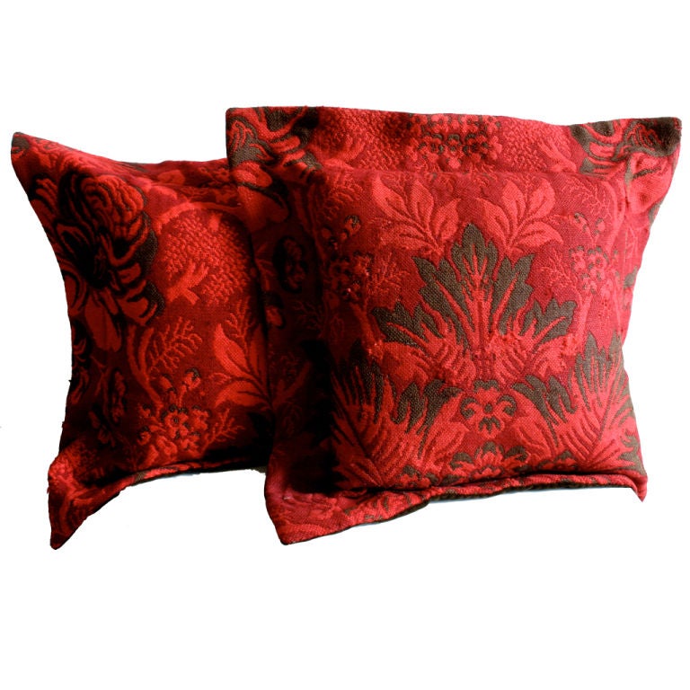 Brilliant Red Ingrain Carpet Pillows